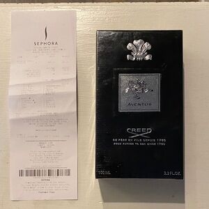 Creed Aventus Fragrance in Black and Silver